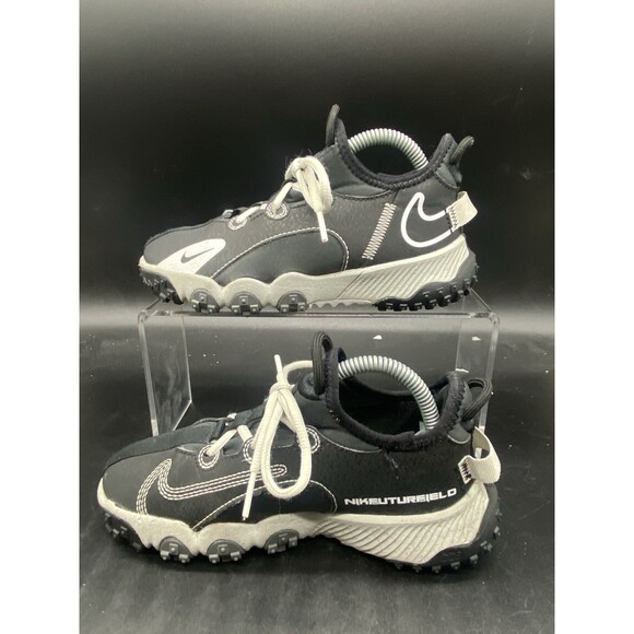 Nike Boys Future Field Soccer Football Cleats Youth Size 1Y DJ6949-001 - Picture 2 of 7